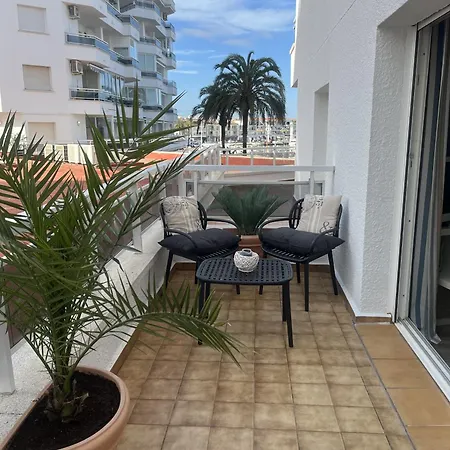 Club Nautic Iii B16 -t2 Piso Cerca Del Mar Empuriabrava